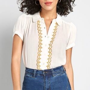 ModCloth All About Scallops Short Sleeve Blouse